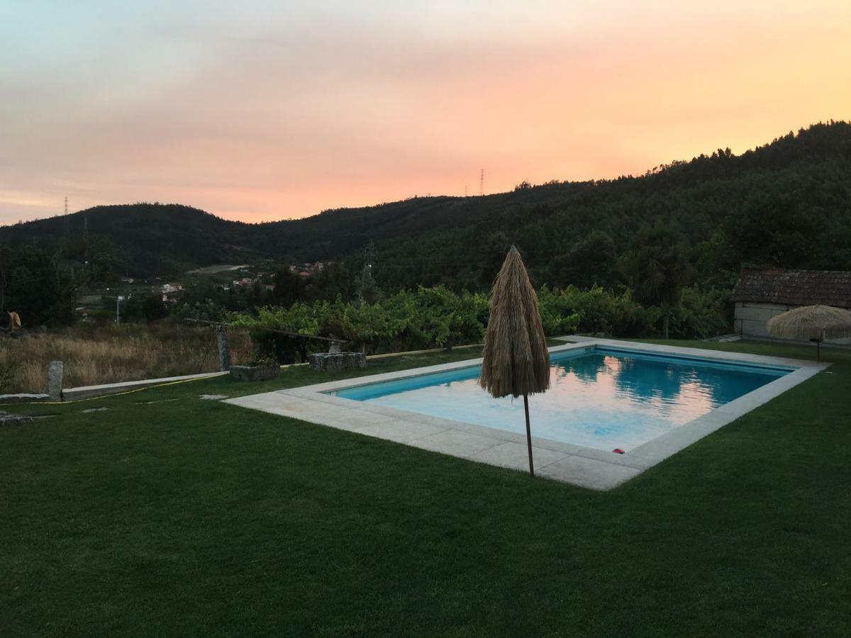 Casa Da Ventozella Guest House Penafiel Bagian luar foto