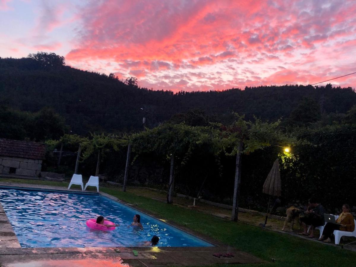 Casa Da Ventozella Guest House Penafiel Bagian luar foto